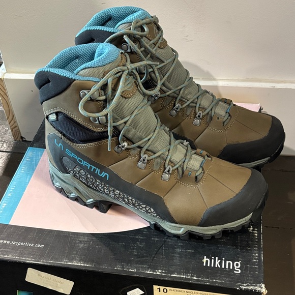 La Sportiva Women's Nucleo High II GTX oak topaz 10 NWT - Picture 1 of 7